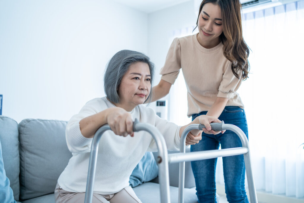 How Mobility Aids Reduce Fall Risk